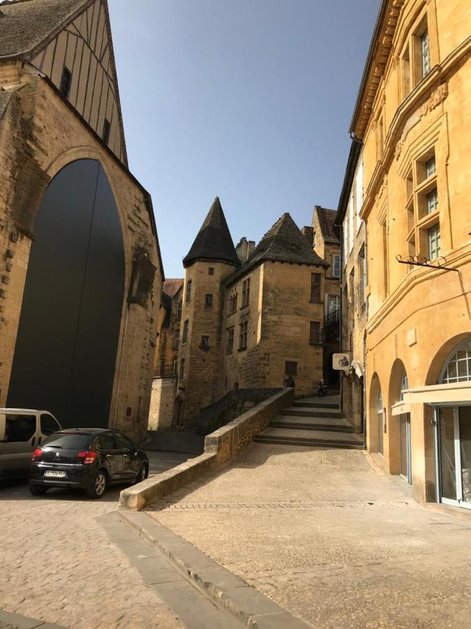 Le Mondou Saint-Julien-de-Lampon Exterior foto